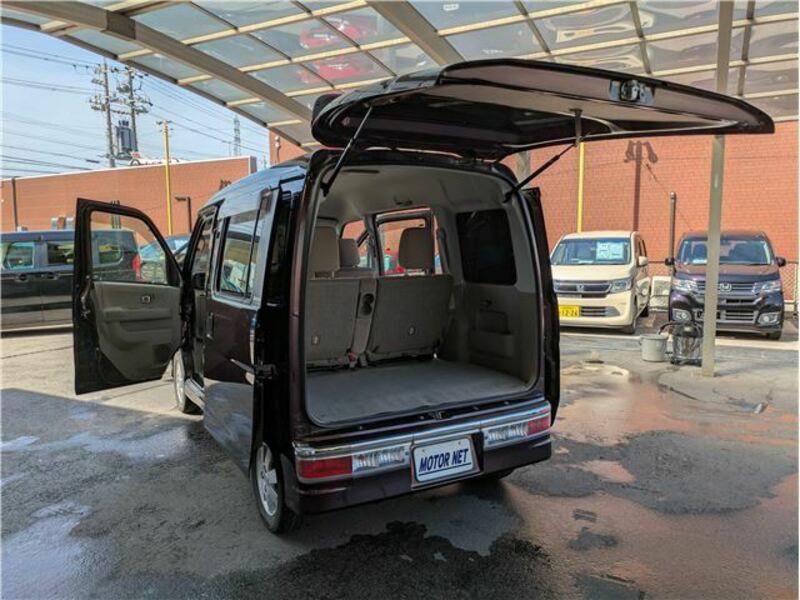 ATRAI WAGON
