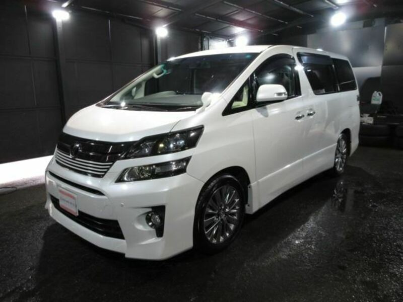 TOYOTA VELLFIRE