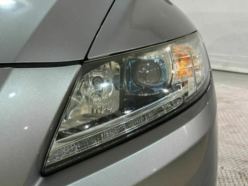 CR-Z