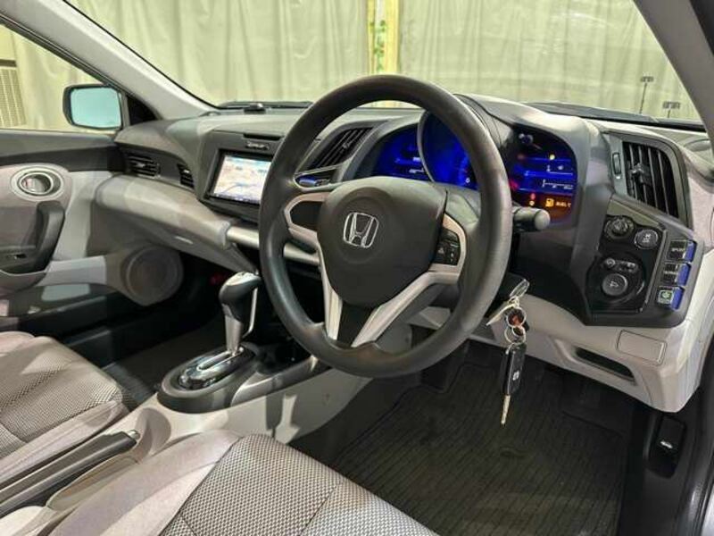CR-Z