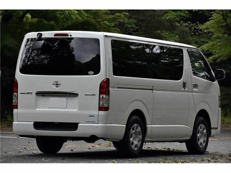 HIACE