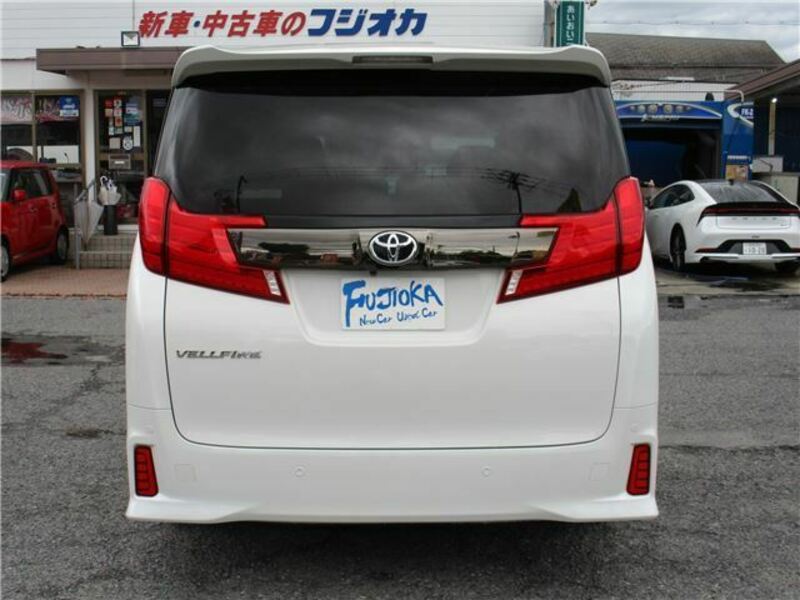 VELLFIRE