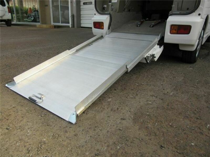 ATRAI WAGON