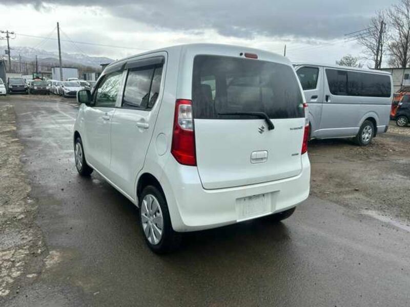 WAGON R