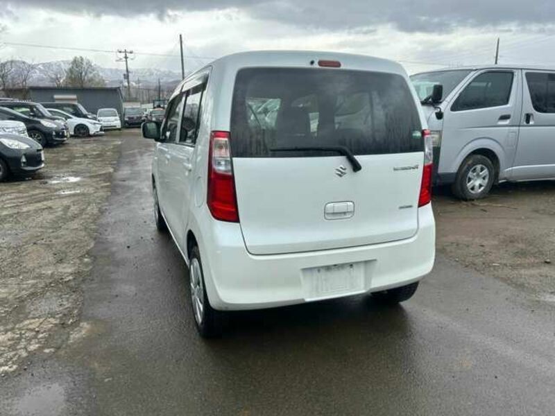 WAGON R