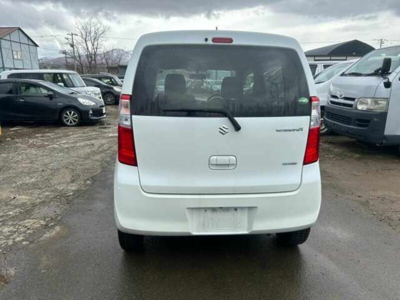 WAGON R