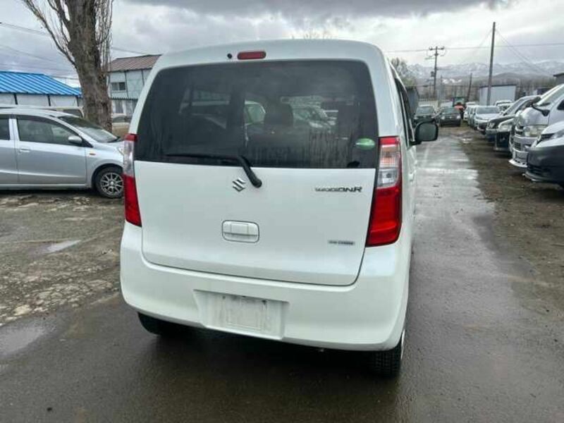 WAGON R