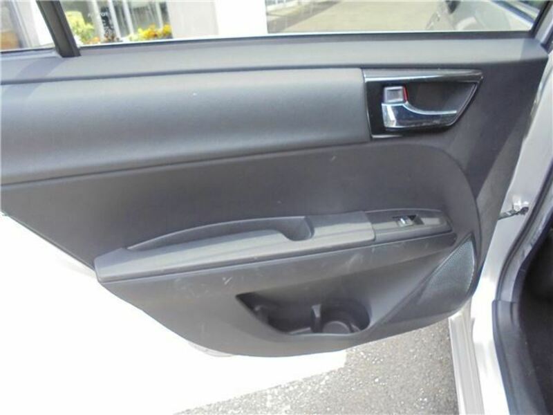 COROLLA FIELDER-20