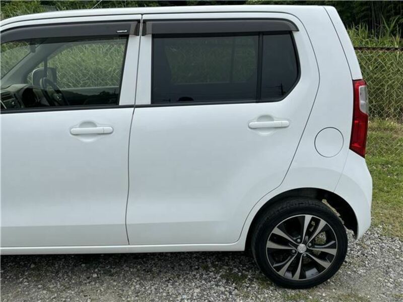 WAGON R-17