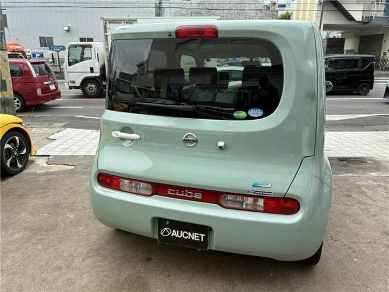 CUBE