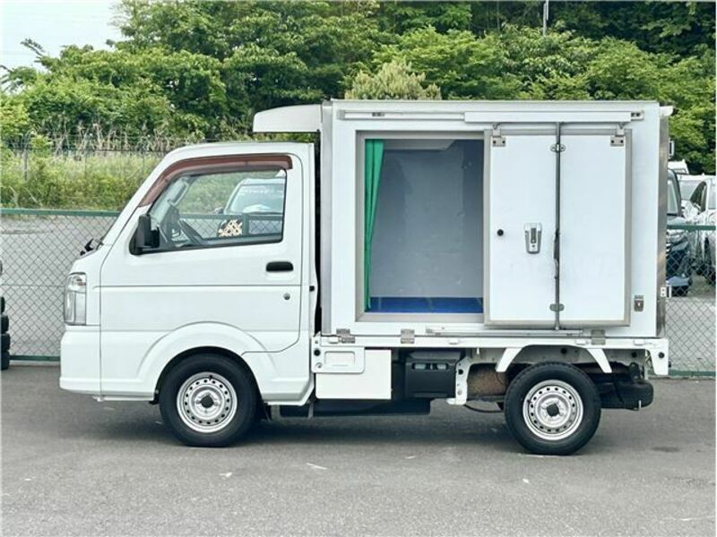 CLIPPER TRUCK