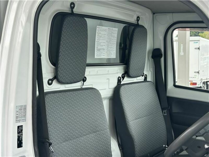 CLIPPER TRUCK