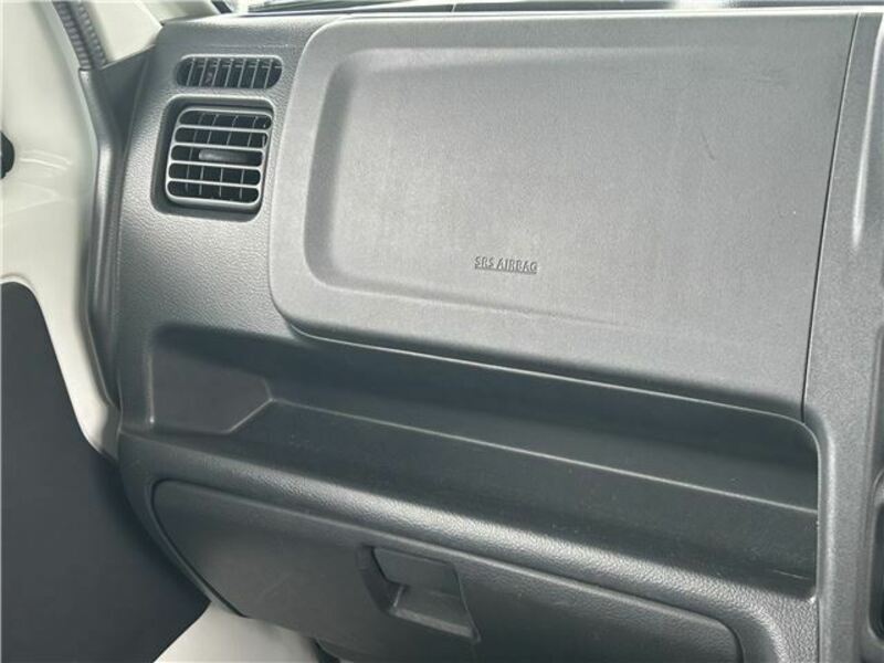 CLIPPER TRUCK