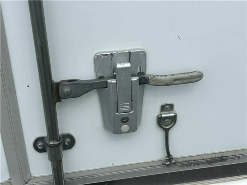CLIPPER TRUCK
