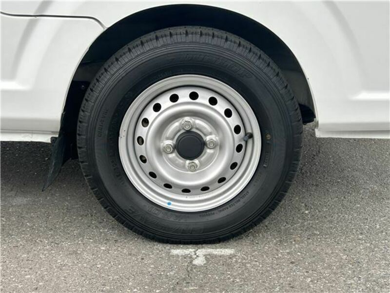 CLIPPER TRUCK