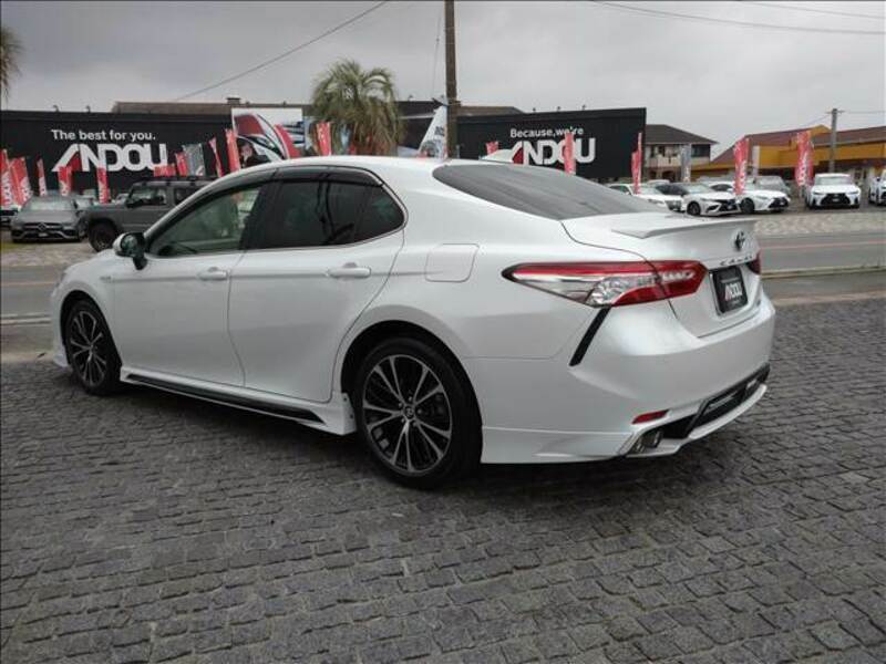 CAMRY