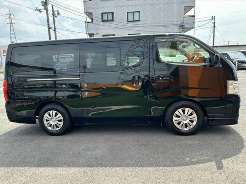 NV350 CARAVAN