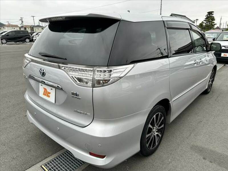 ESTIMA HYBRID