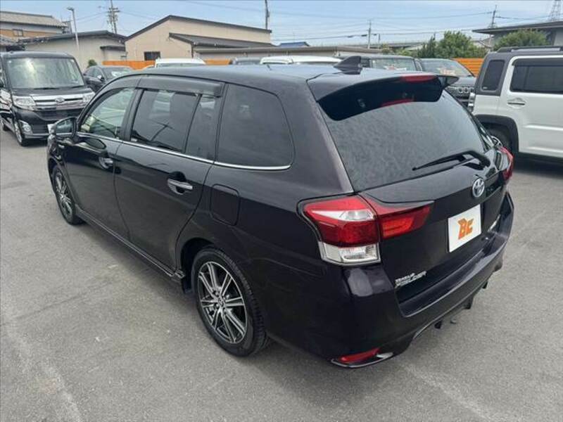 COROLLA FIELDER