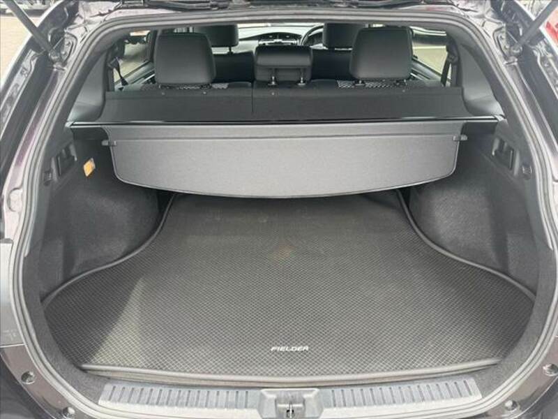 COROLLA FIELDER