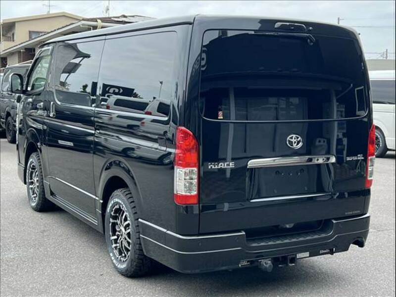 HIACE VAN