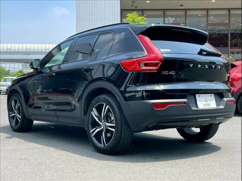 XC40