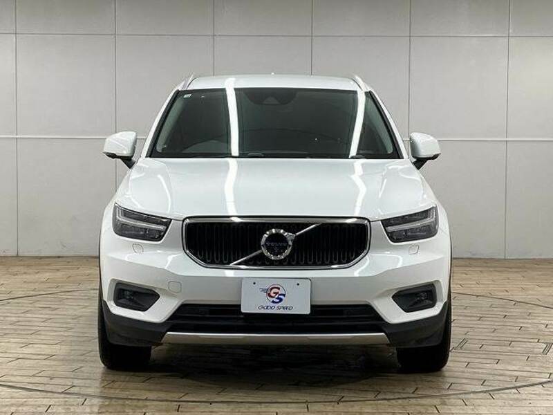 XC40