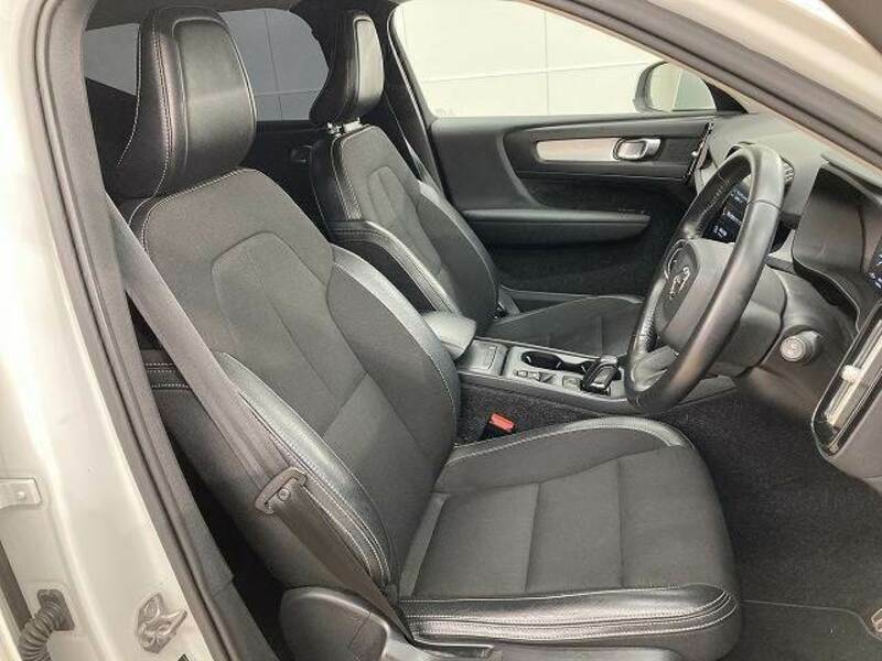XC40
