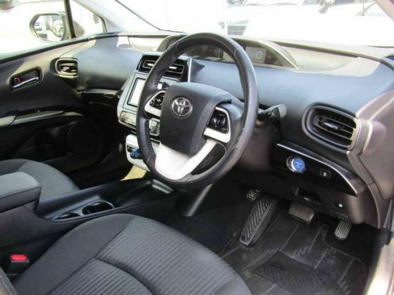 PRIUS-15