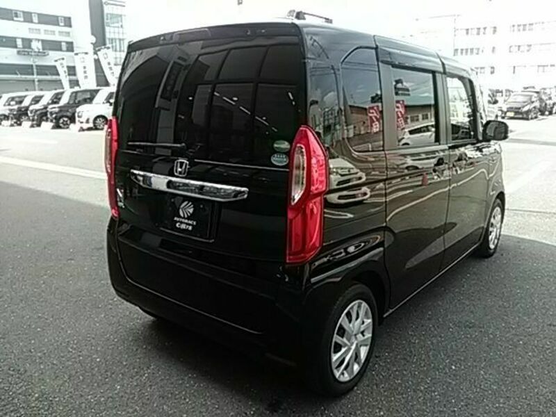 N BOX