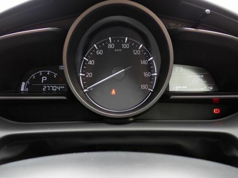 MAZDA2