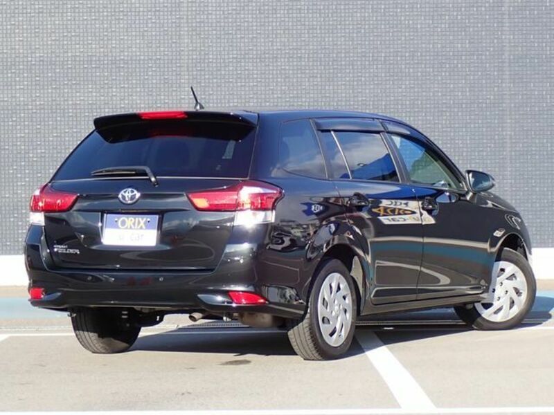COROLLA FIELDER