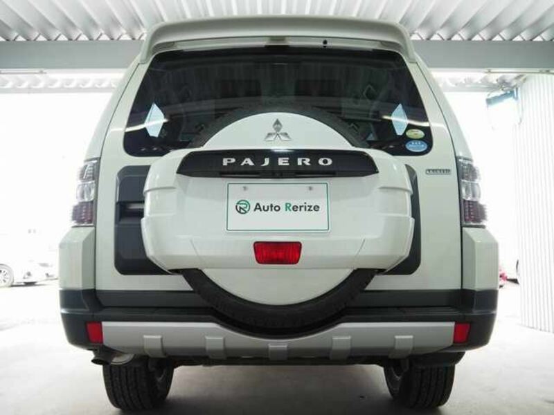 PAJERO