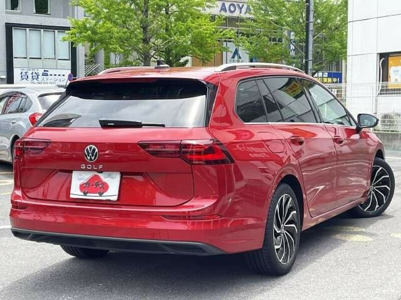 GOLF VARIANT