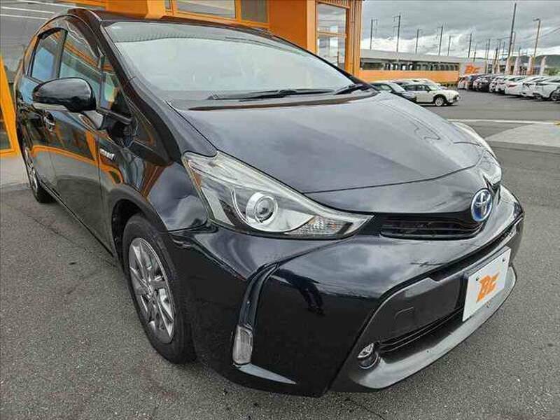 PRIUS ALPHA