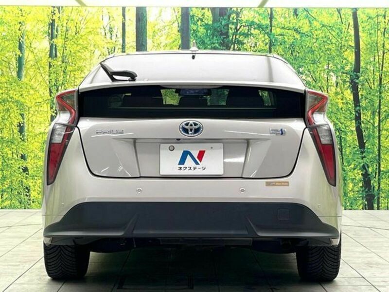 PRIUS-15