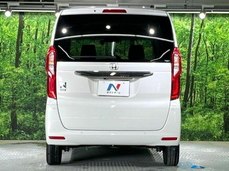 N BOX