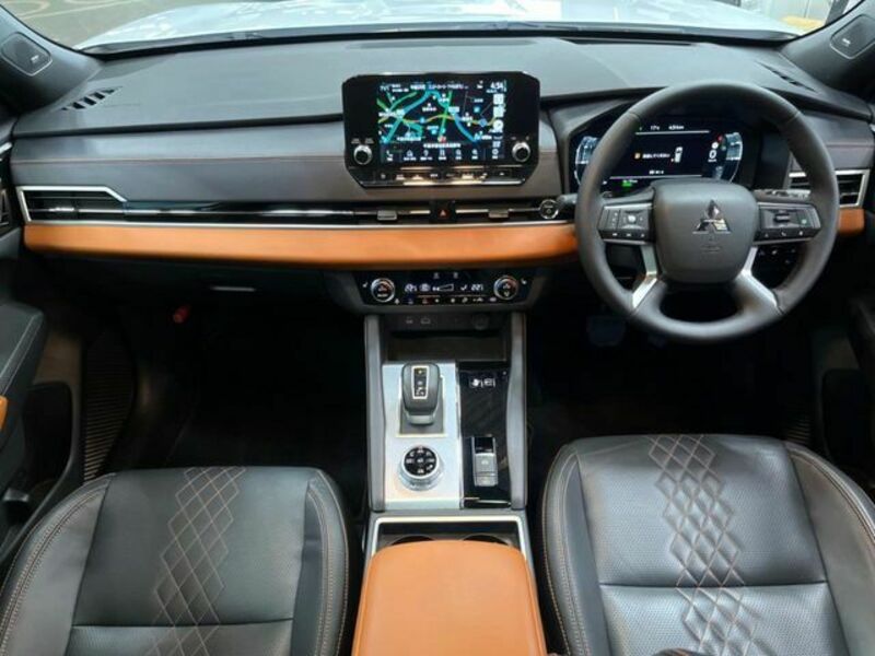 OUTLANDER PHEV