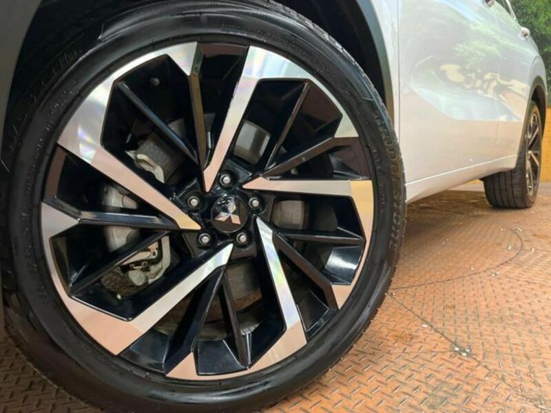 OUTLANDER PHEV