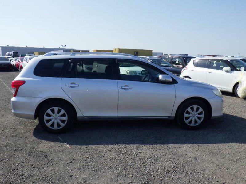 COROLLA FIELDER