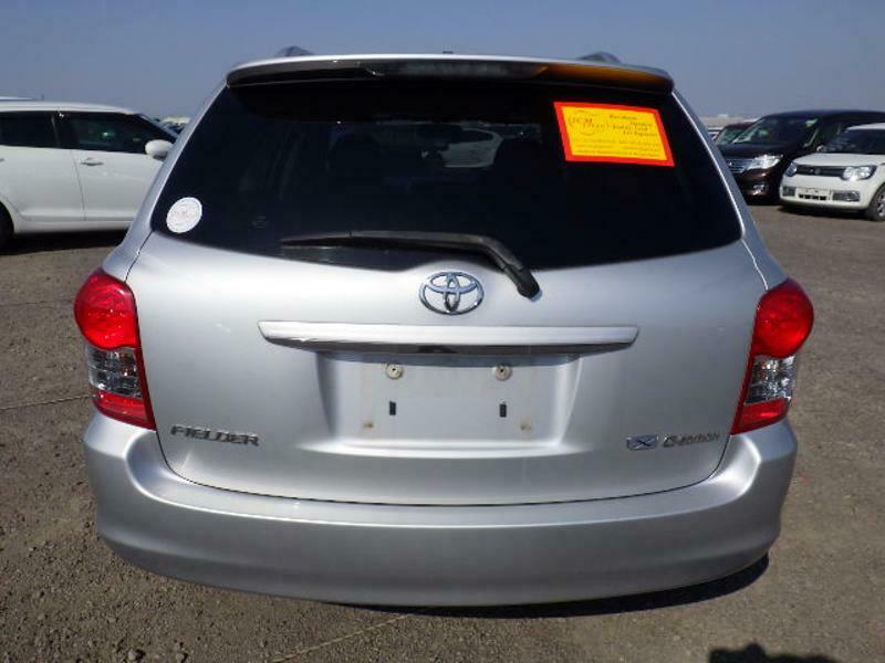 COROLLA FIELDER