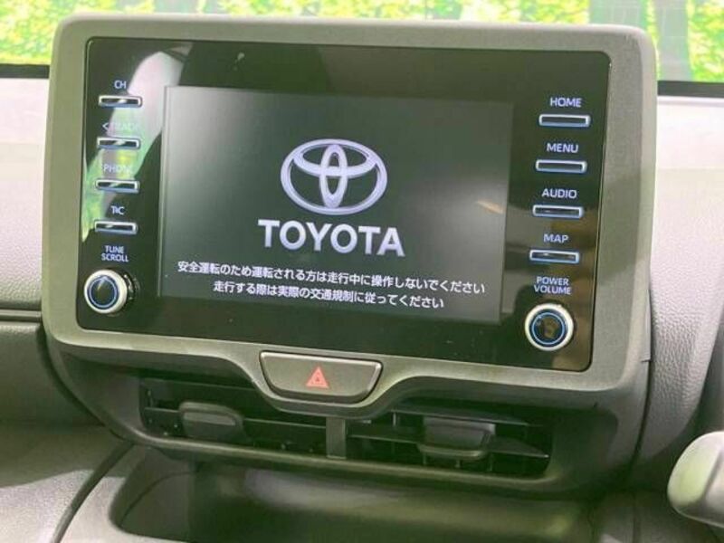 YARIS CROSS