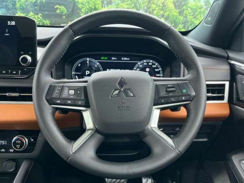 OUTLANDER PHEV