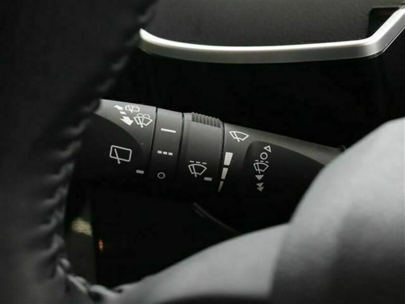 PRIUS-29