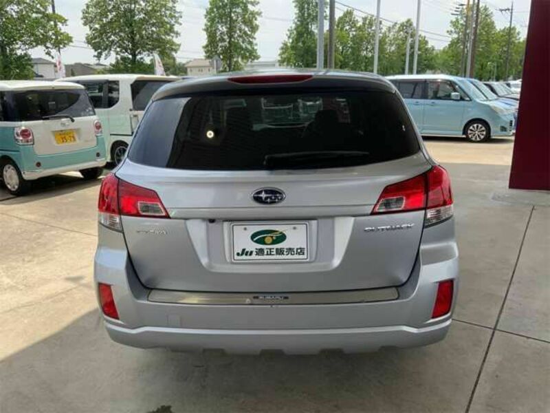 LEGACY OUTBACK