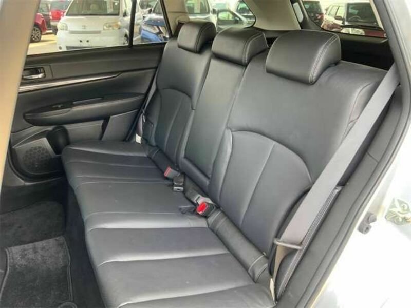 LEGACY OUTBACK