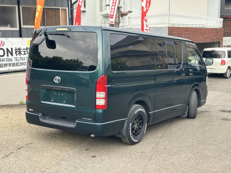 HIACE VAN