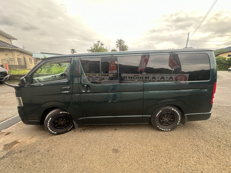HIACE VAN