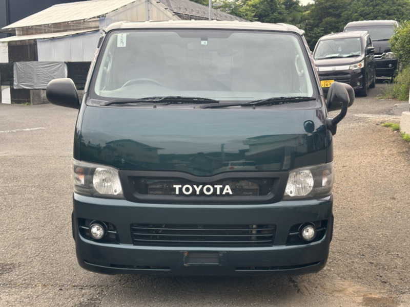 HIACE VAN
