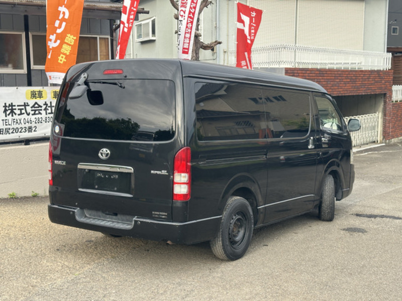HIACE VAN
